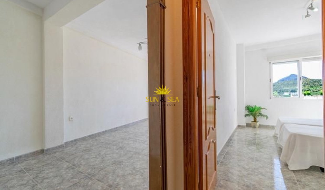 Resale - Apartment - Cartagena - Alumbres