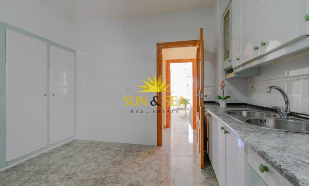 Resale - Apartment - Cartagena - Alumbres