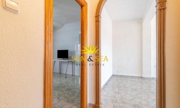 Resale - Apartment - Cartagena - Alumbres