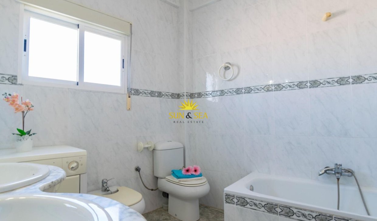 Resale - Apartment - Cartagena - Alumbres