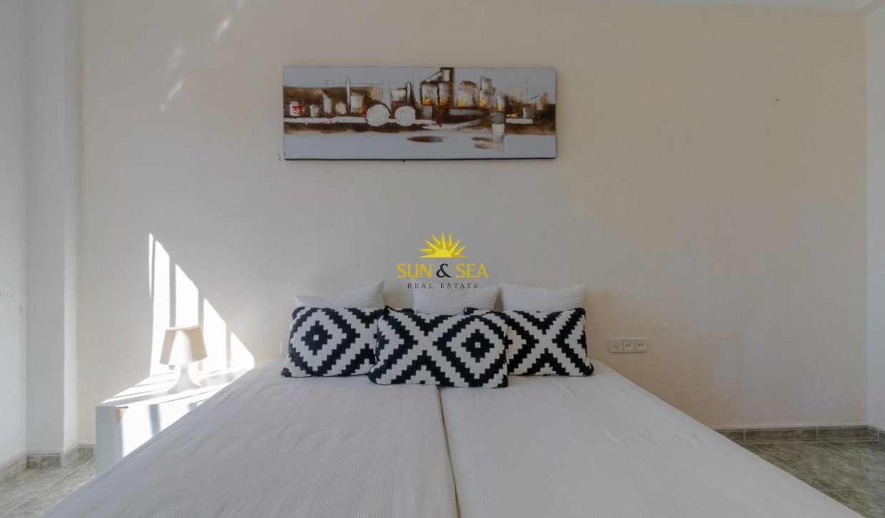 Resale - Apartment - Cartagena - Alumbres