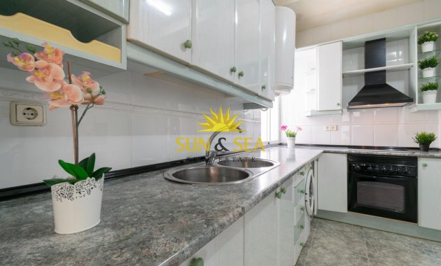Resale - Apartment - Cartagena - Alumbres