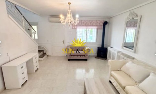 Resale - Villa - Benijofar