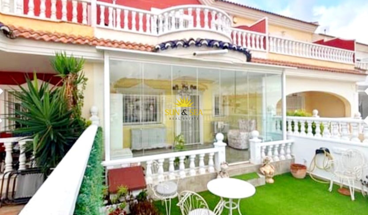 Resale - Villa - Benijofar