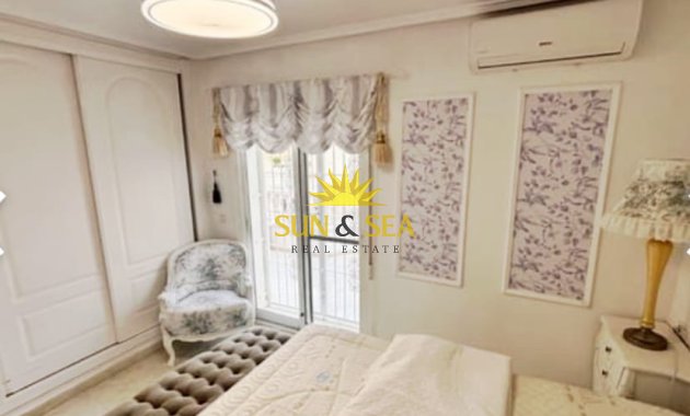 Resale - Villa - Benijofar