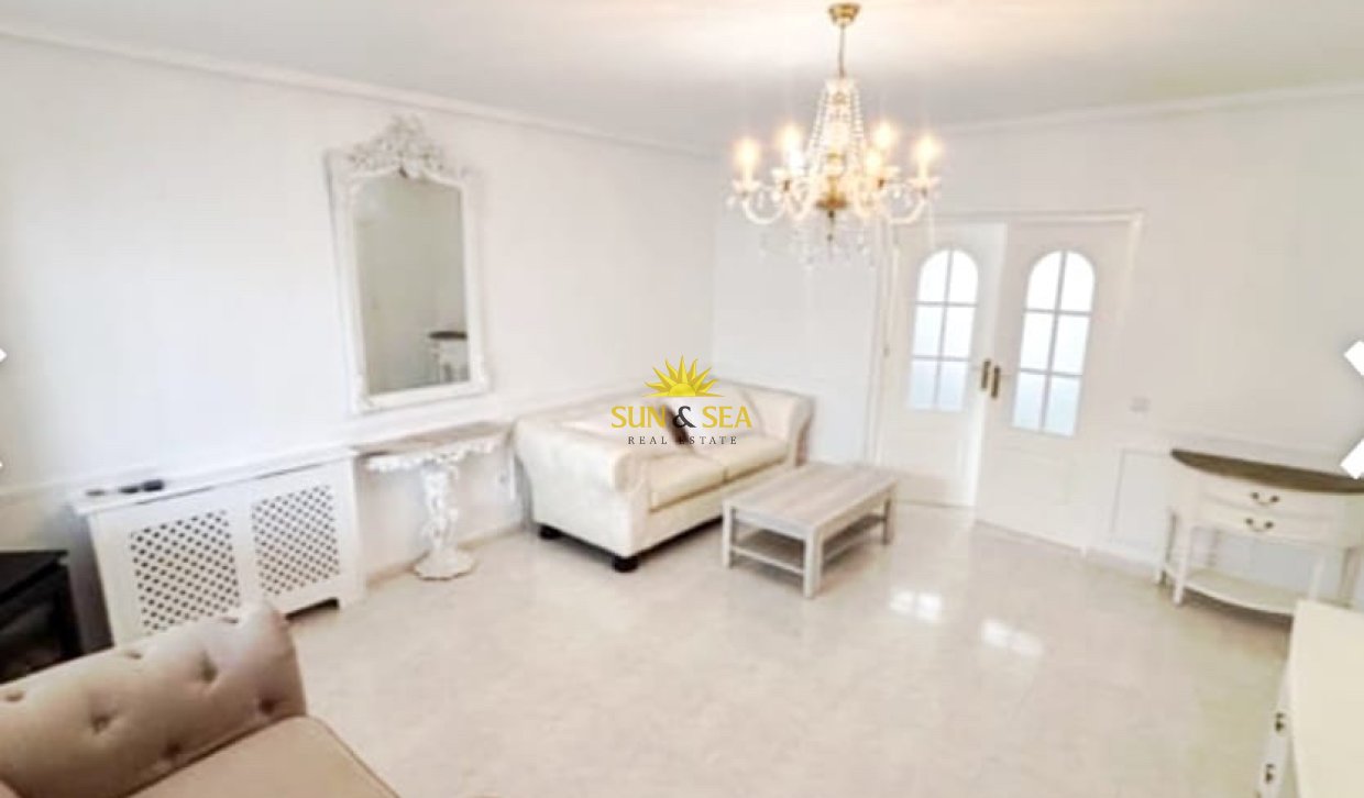 Resale - Villa - Benijofar