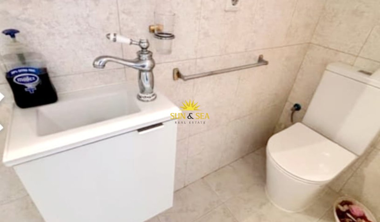 Resale - Villa - Benijofar