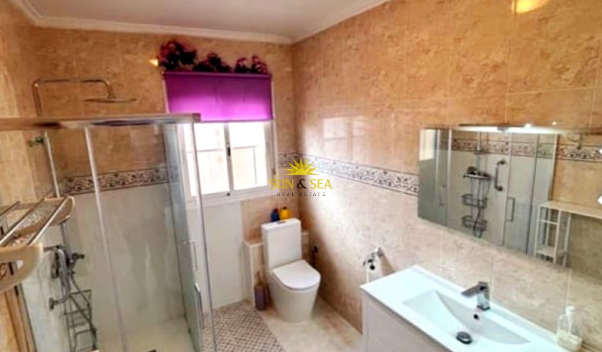 Resale - Villa - Benijofar