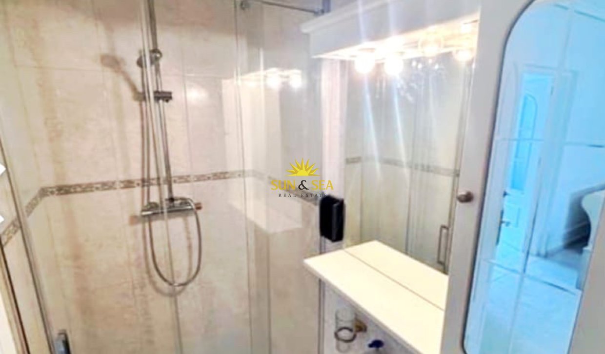 Resale - Villa - Benijofar