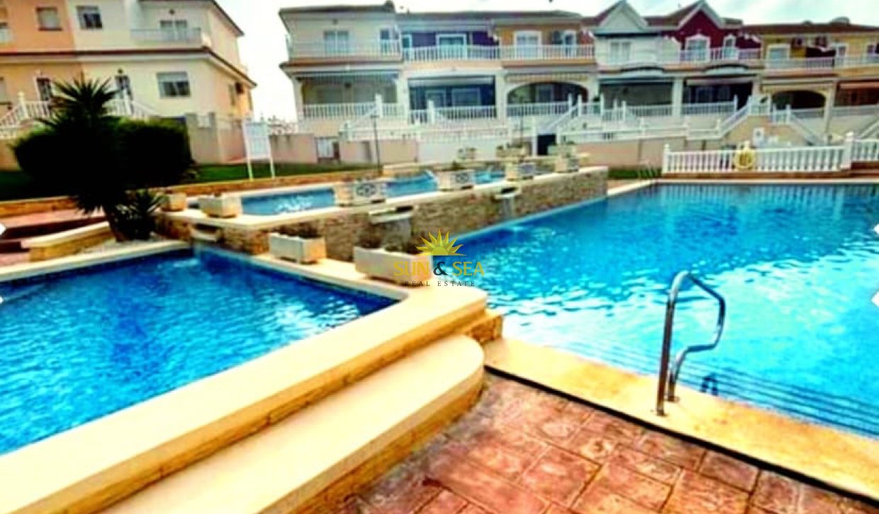 Resale - Villa - Benijofar