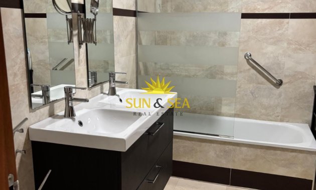 Resale - Apartment - Orihuela