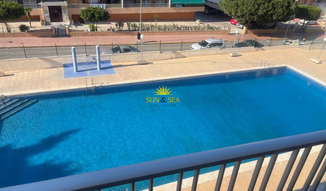 Location à long terme - Appartement - Orihuela Costa - Punta Prima