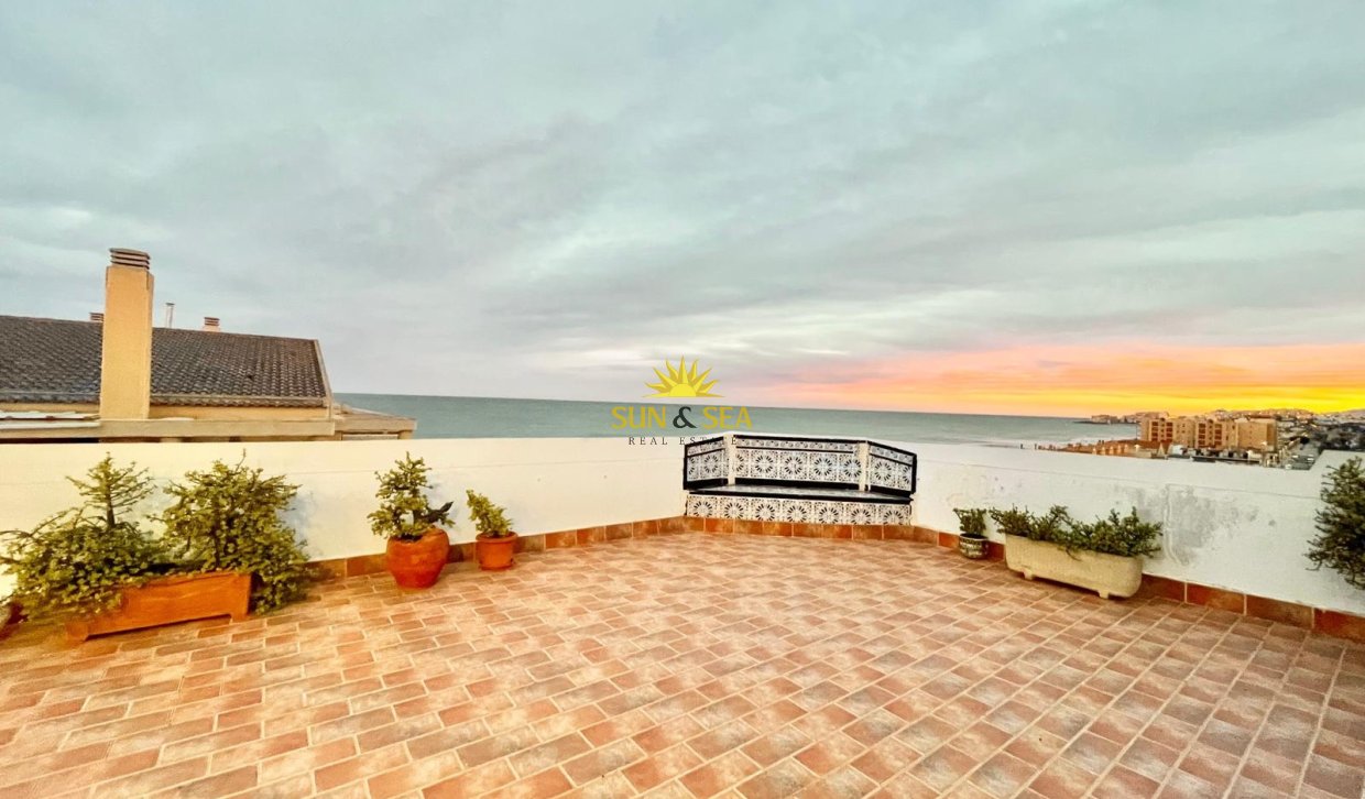 Reventa - Atico - Torrevieja - La Mata