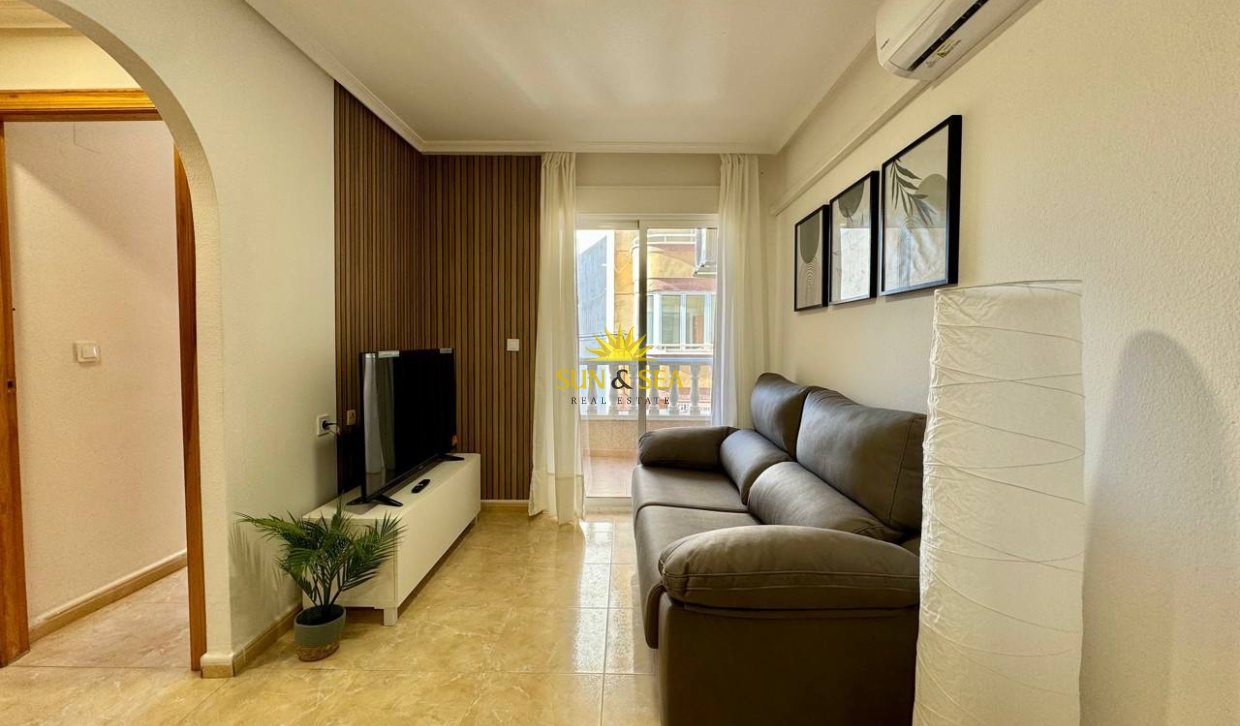 Revente - Appartement - Torrevieja - torrevieja