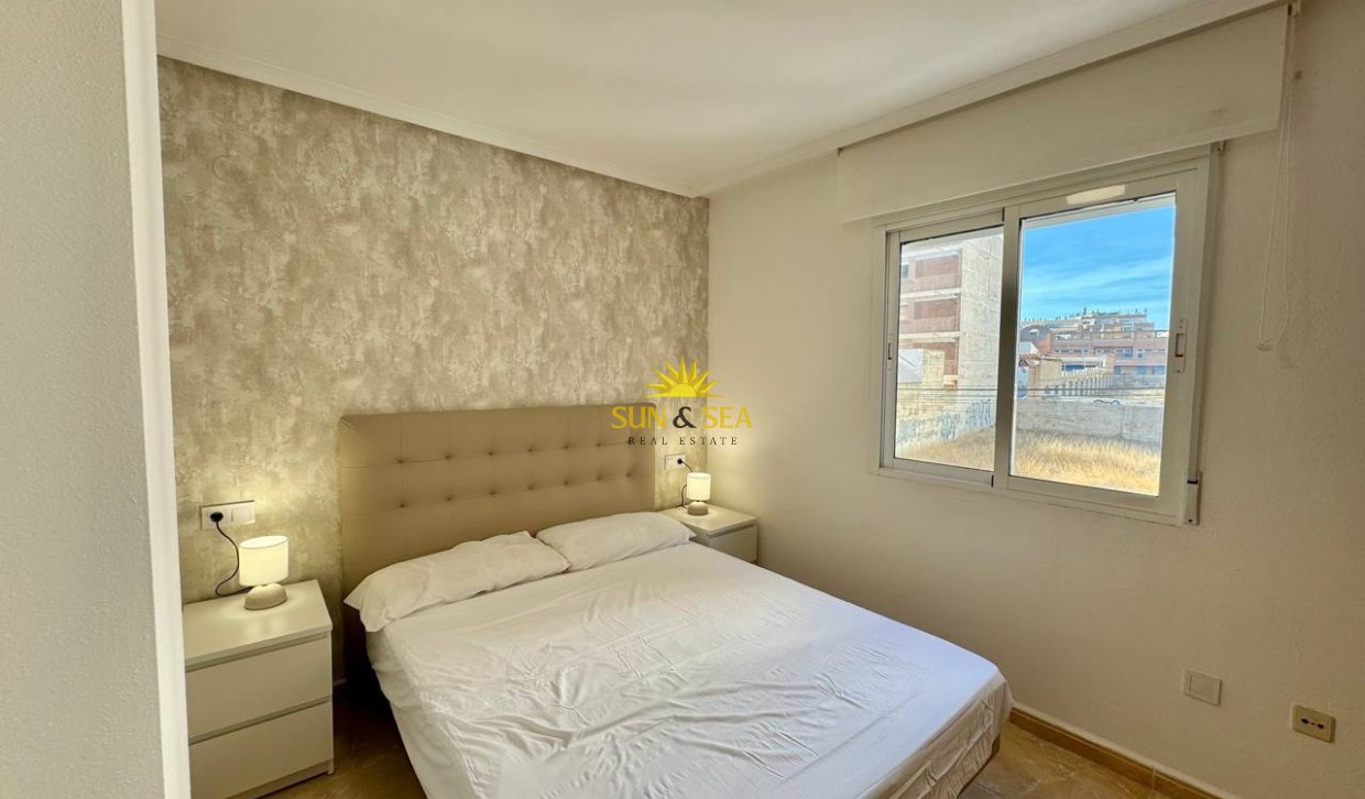 Revente - Appartement - Torrevieja - torrevieja