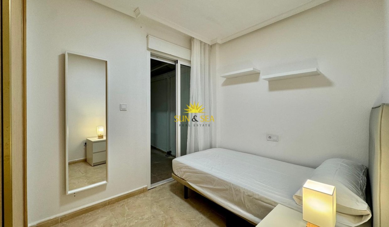 Revente - Appartement - Torrevieja - torrevieja