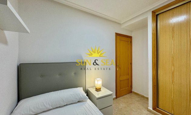 Revente - Appartement - Torrevieja - torrevieja