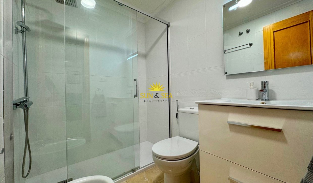 Revente - Appartement - Torrevieja - torrevieja