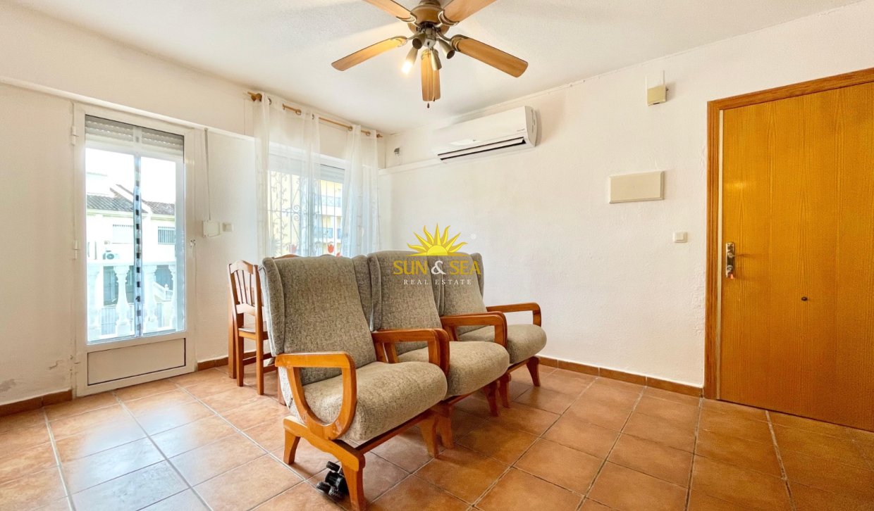 Long Term Rental - Ground Floor - Torrevieja - Playa del Cura