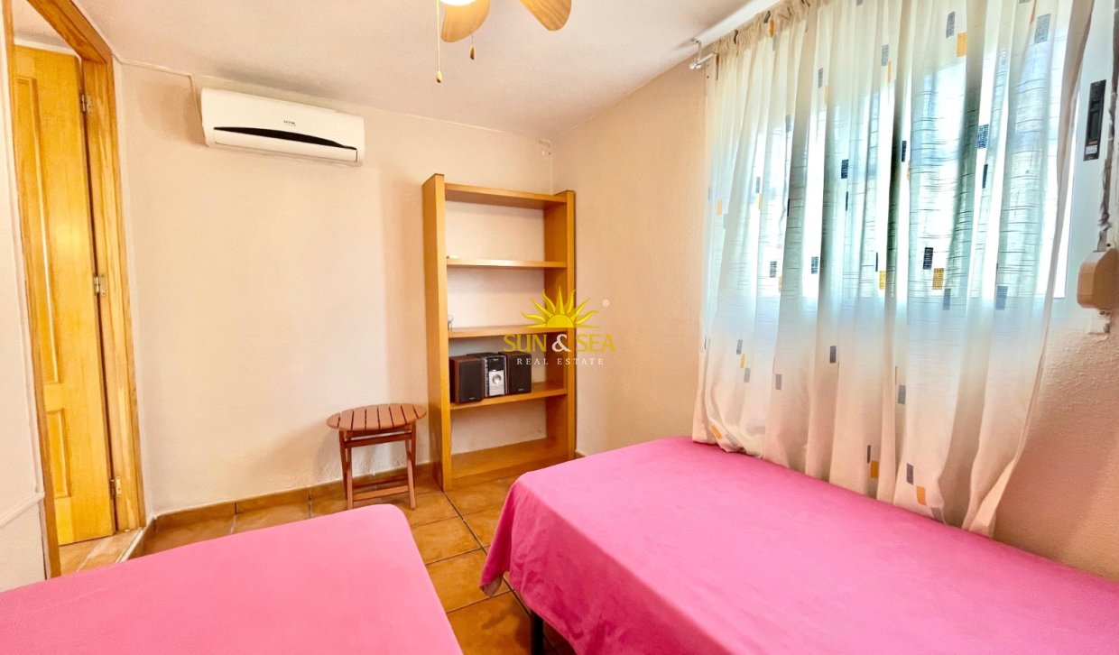 Long Term Rental - Ground Floor - Torrevieja - Playa del Cura