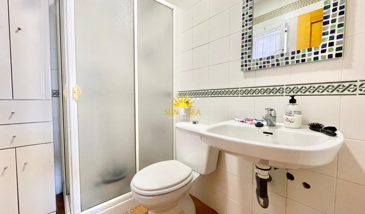 Long Term Rental - Ground Floor - Torrevieja - Playa del Cura