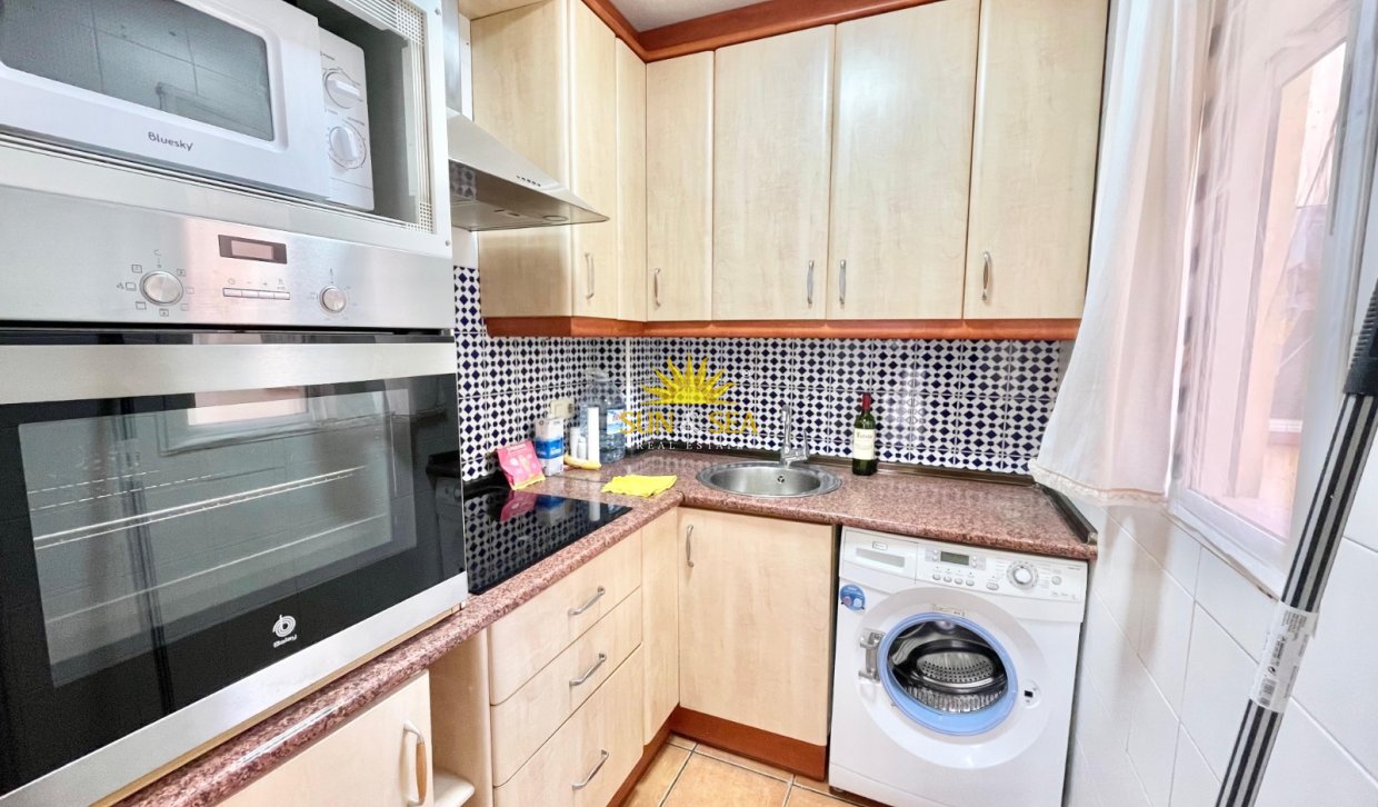 Long Term Rental - Ground Floor - Torrevieja - Playa del Cura