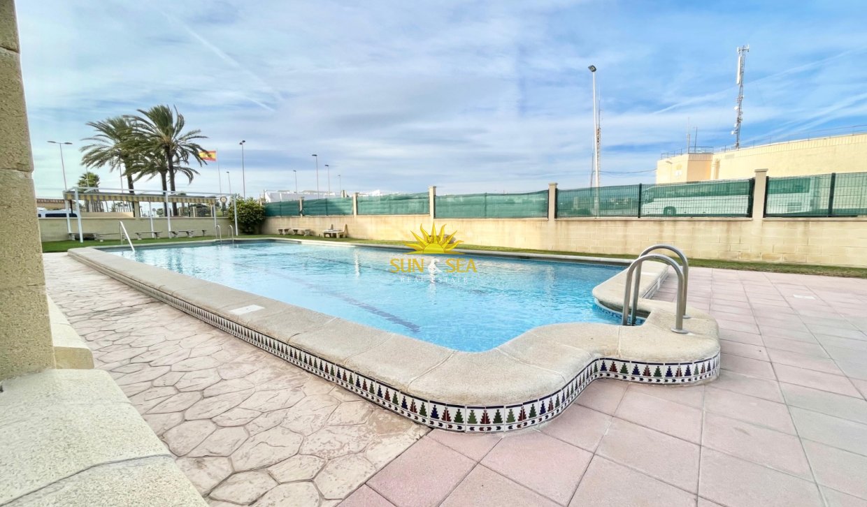 Long Term Rental - Ground Floor - Torrevieja - Playa del Cura