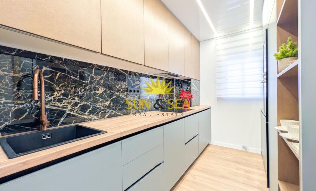 Reventa - Apartamento - Torrevieja - Parque de las Naciones