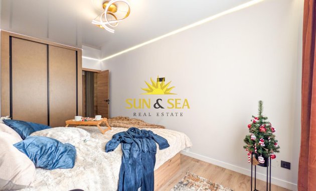 Reventa - Apartamento - Torrevieja - Parque de las Naciones