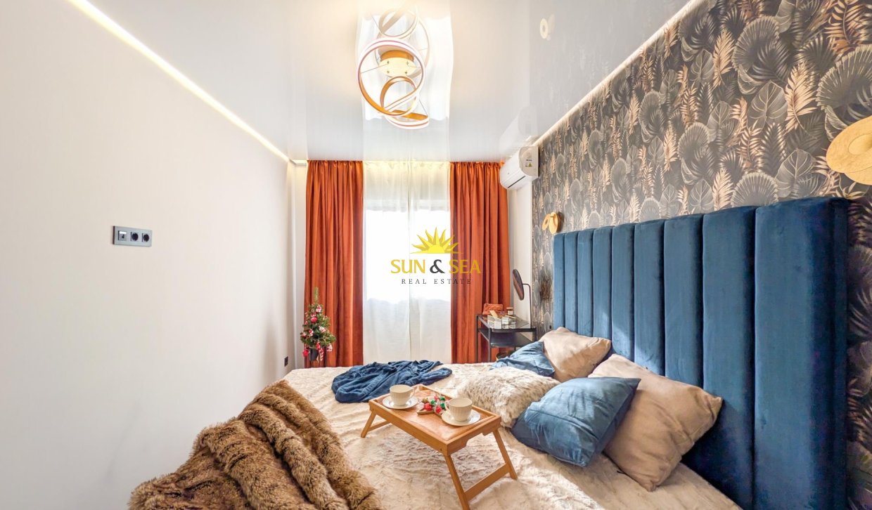 Reventa - Apartamento - Torrevieja - Parque de las Naciones