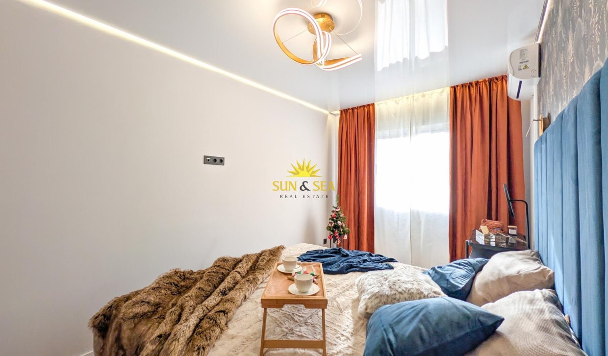 Reventa - Apartamento - Torrevieja - Parque de las Naciones