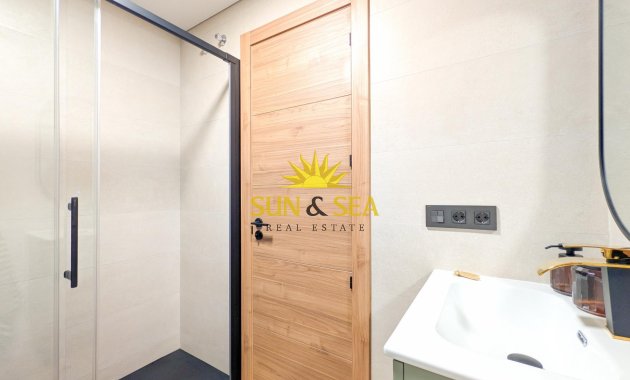 Reventa - Apartamento - Torrevieja - Parque de las Naciones