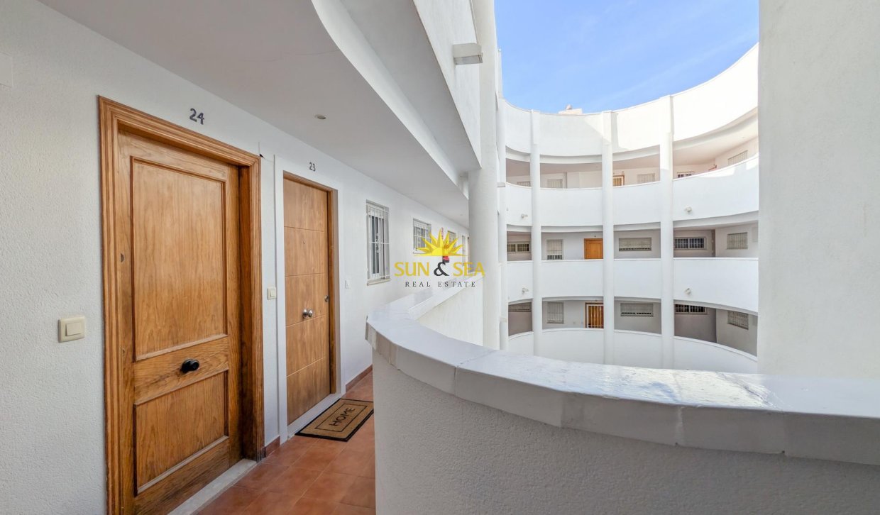 Reventa - Apartamento - Torrevieja - Parque de las Naciones