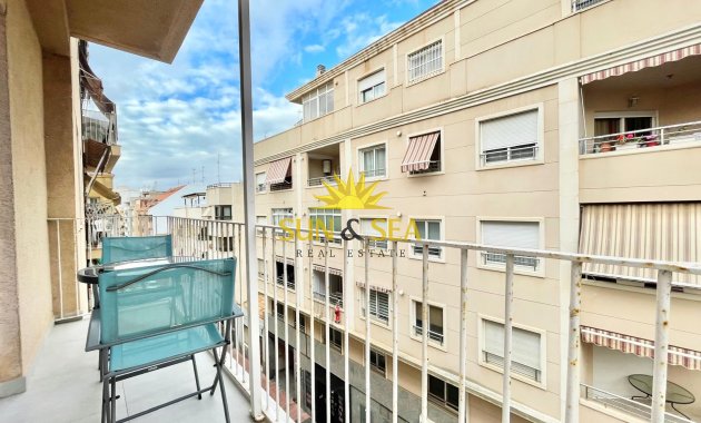 Location à long terme - Appartement - Santa Pola - Centro