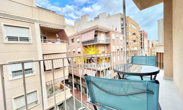 Location à long terme - Appartement - Santa Pola - Centro