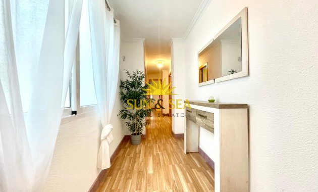 Location à long terme - Appartement - Santa Pola - Centro