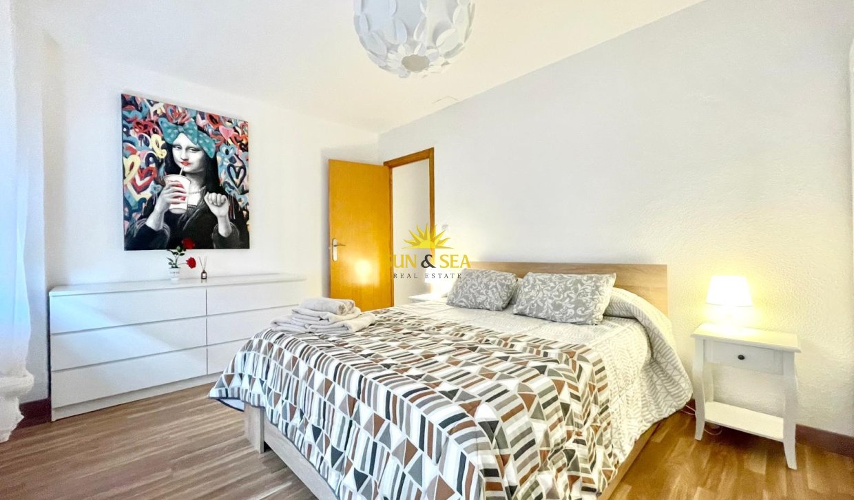 Location à long terme - Appartement - Santa Pola - Centro