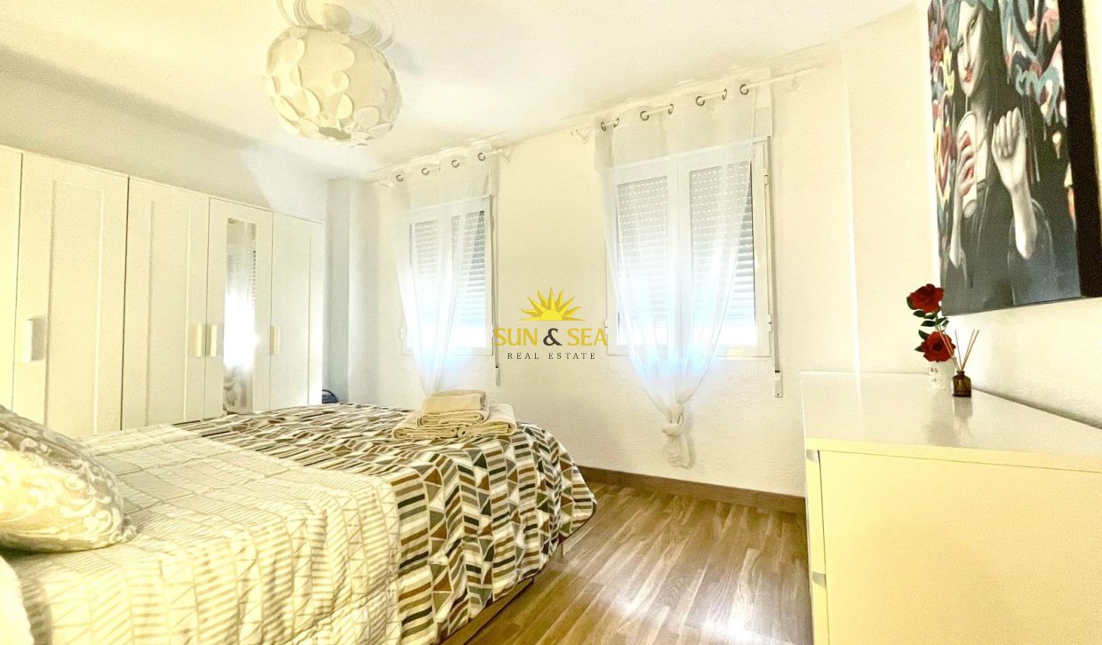 Location à long terme - Appartement - Santa Pola - Centro