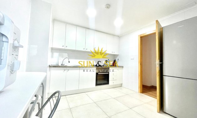 Location à long terme - Appartement - Santa Pola - Centro