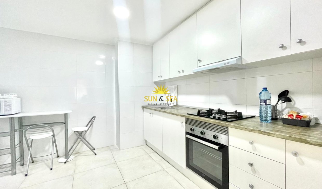 Location à long terme - Appartement - Santa Pola - Centro