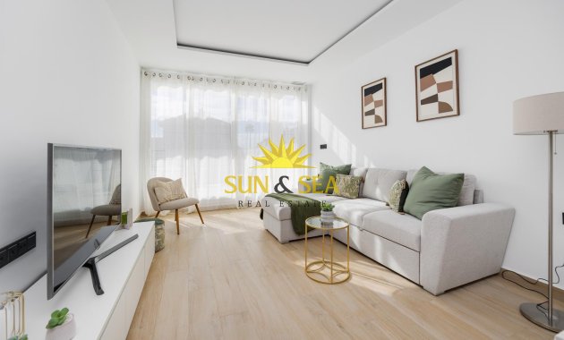 Reventa - Chalet - Torrevieja - Aguas Nuevas
