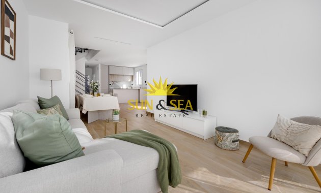 Reventa - Chalet - Torrevieja - Aguas Nuevas