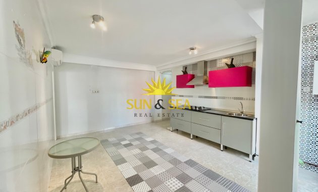 Reventa - Apartamento - Torrevieja - Centro
