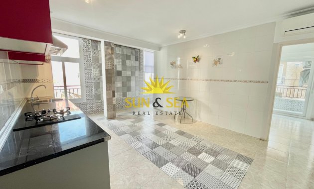 Reventa - Apartamento - Torrevieja - Centro
