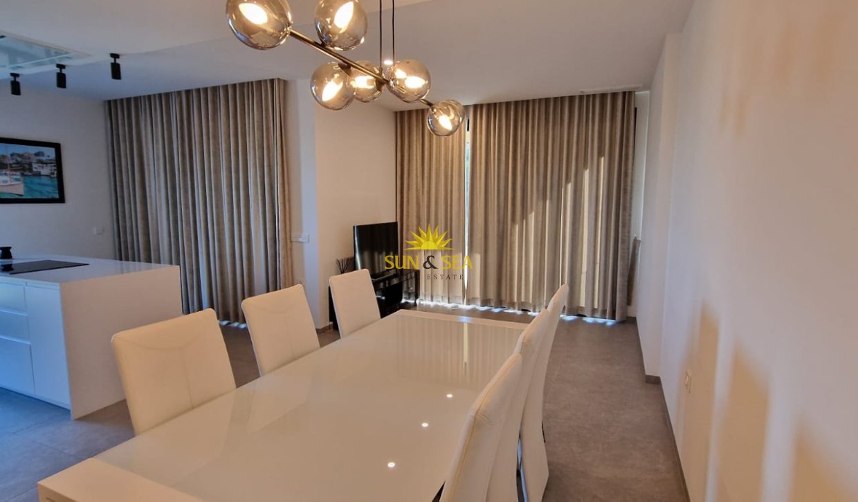 Resale - Penthouse Penthouse - Orihuela - Las Colinas Golf
