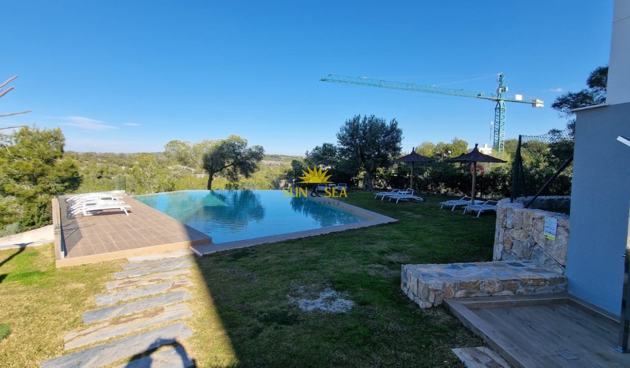 Resale - Penthouse Penthouse - Orihuela - Las Colinas Golf