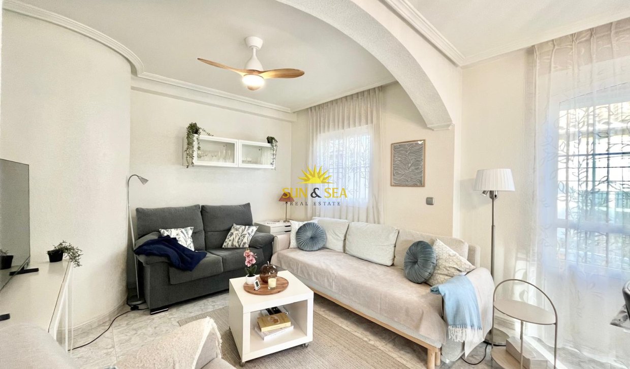 Long Term Rental - Villa - Orihuela Costa - Lomas de Cabo Roig