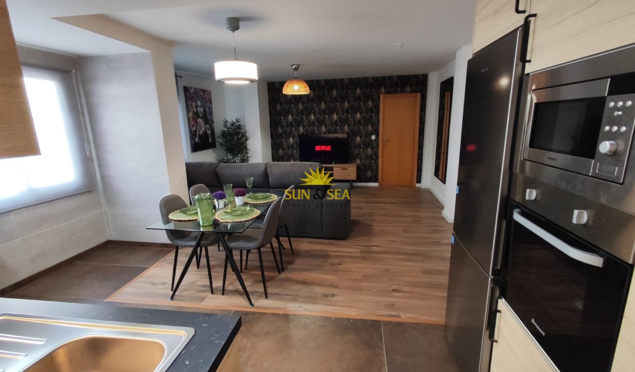 Location à long terme - Appartement - Santa Pola - Centro