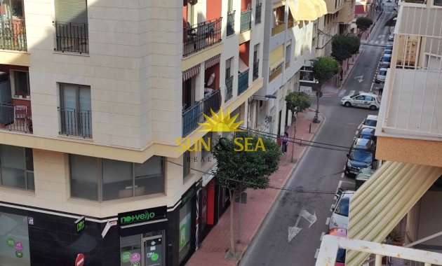 Location à long terme - Appartement - Santa Pola - Centro