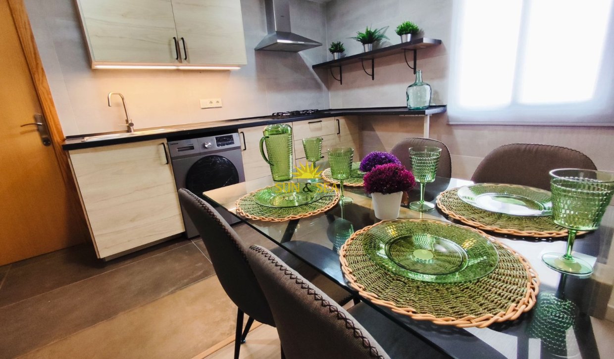 Location à long terme - Appartement - Santa Pola - Centro
